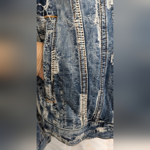 TRUE RELIGION Men's Danny Distressed Ripped Denim Jean Jacket Shredded SP - Picture 11 of 12